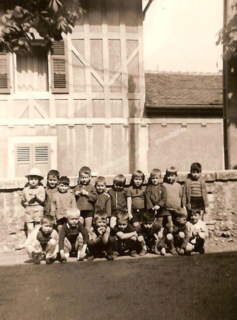 18Maternelle gendarmerie 1970_C. De Vita